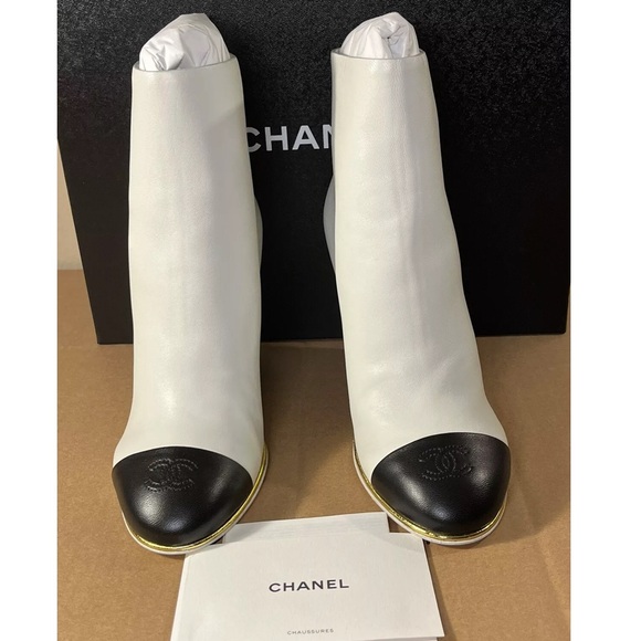 NWT CHANEL white black and gold wedge booties - Picture 5 of 12